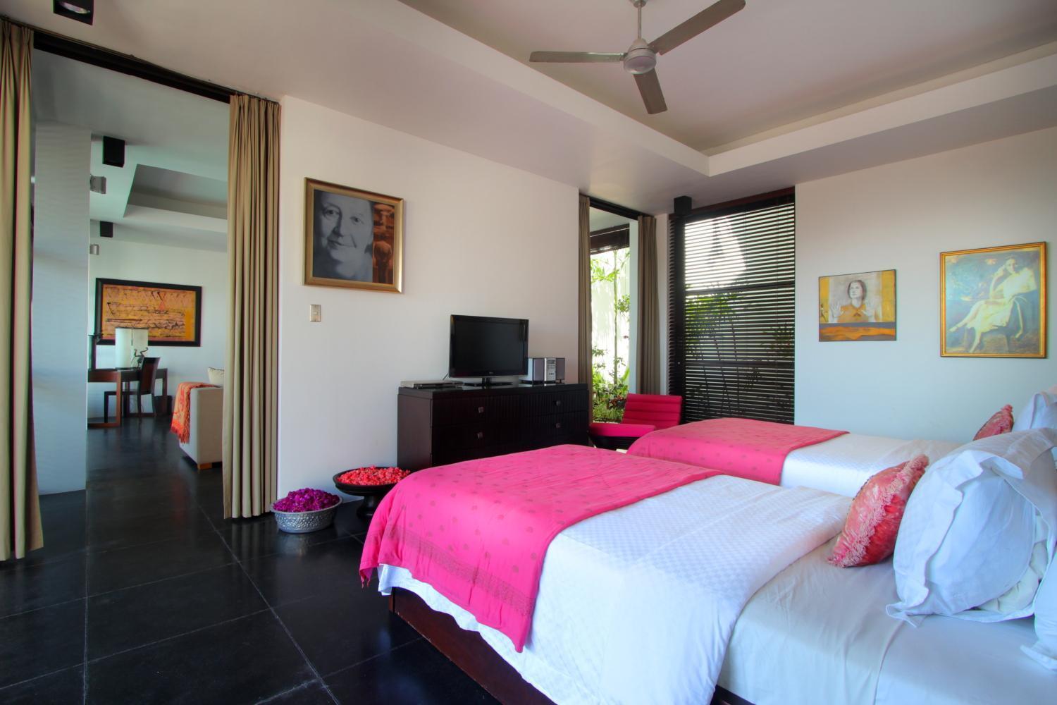 Temple Hill Residence Villa จิมบาราน ภายนอก รูปภาพ